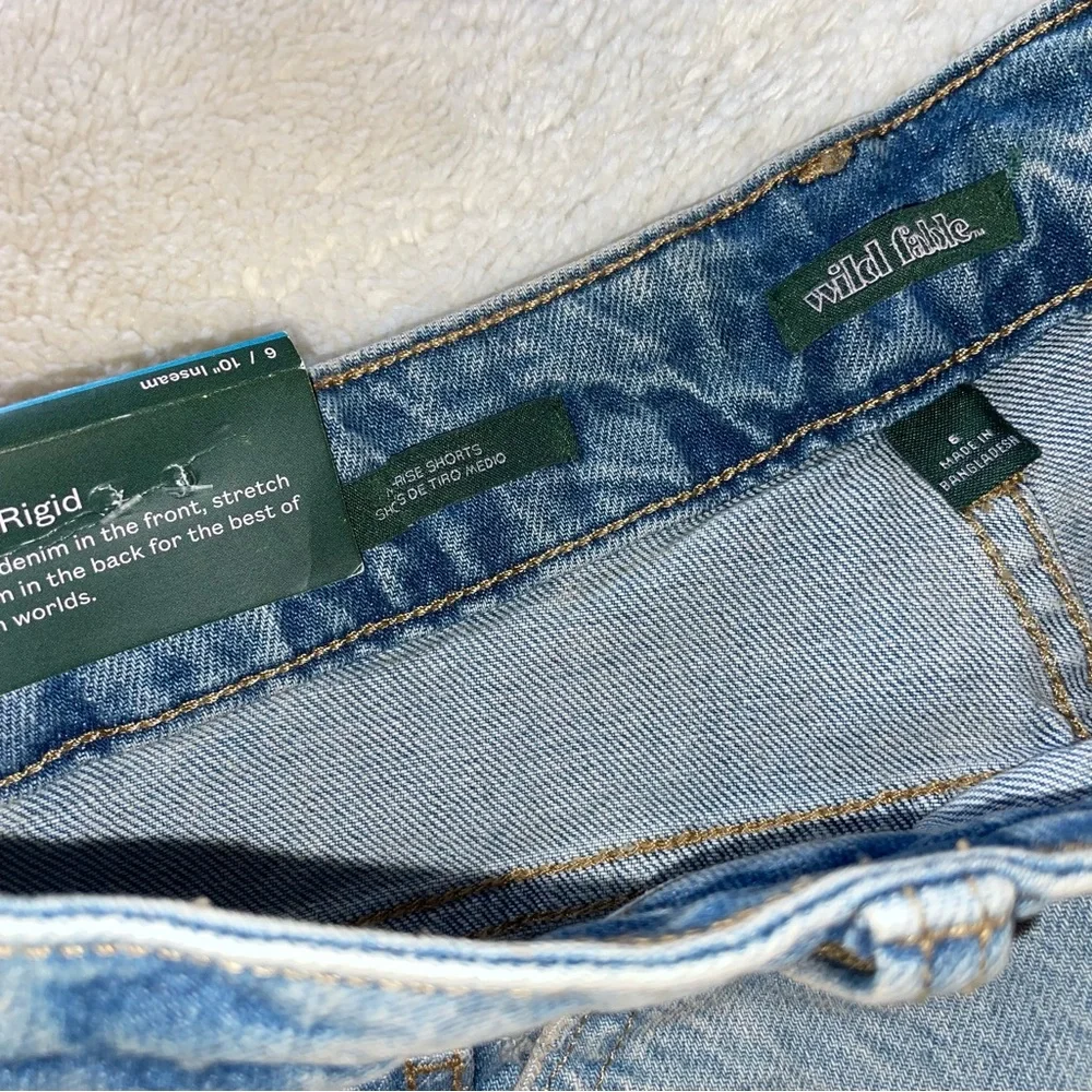 wild fable Light Blue Denim Cutoff Mid Rise Shorts - Picture 4 of 6